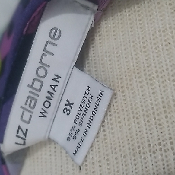 Liz Claiborne wrap top - Picture 5 of 5